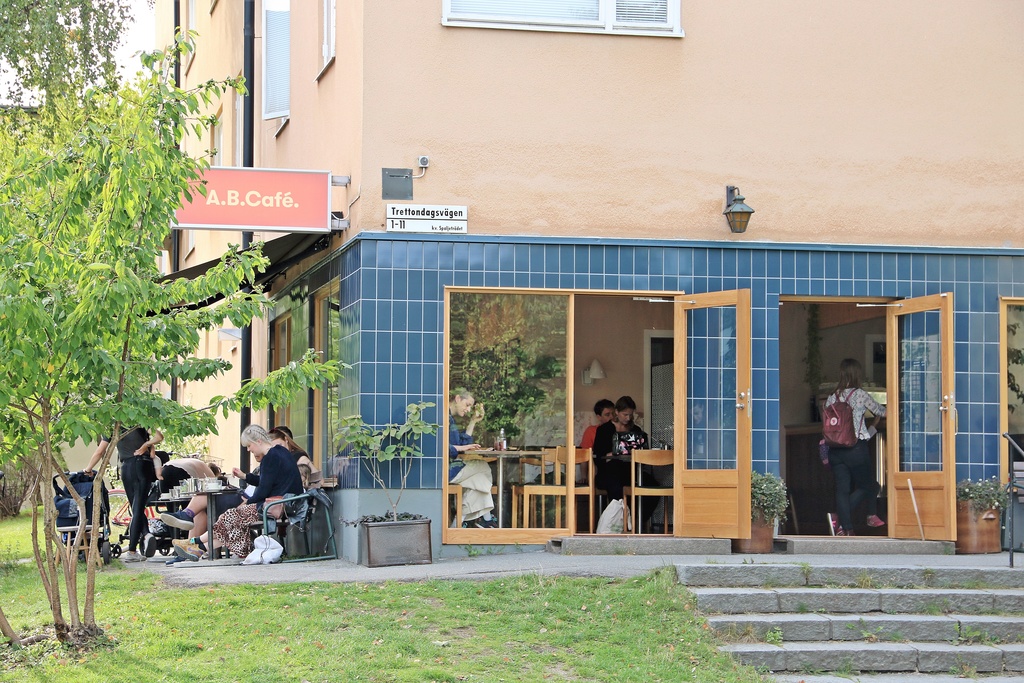 A.B.Café på Valborgsmässovägen.JPG